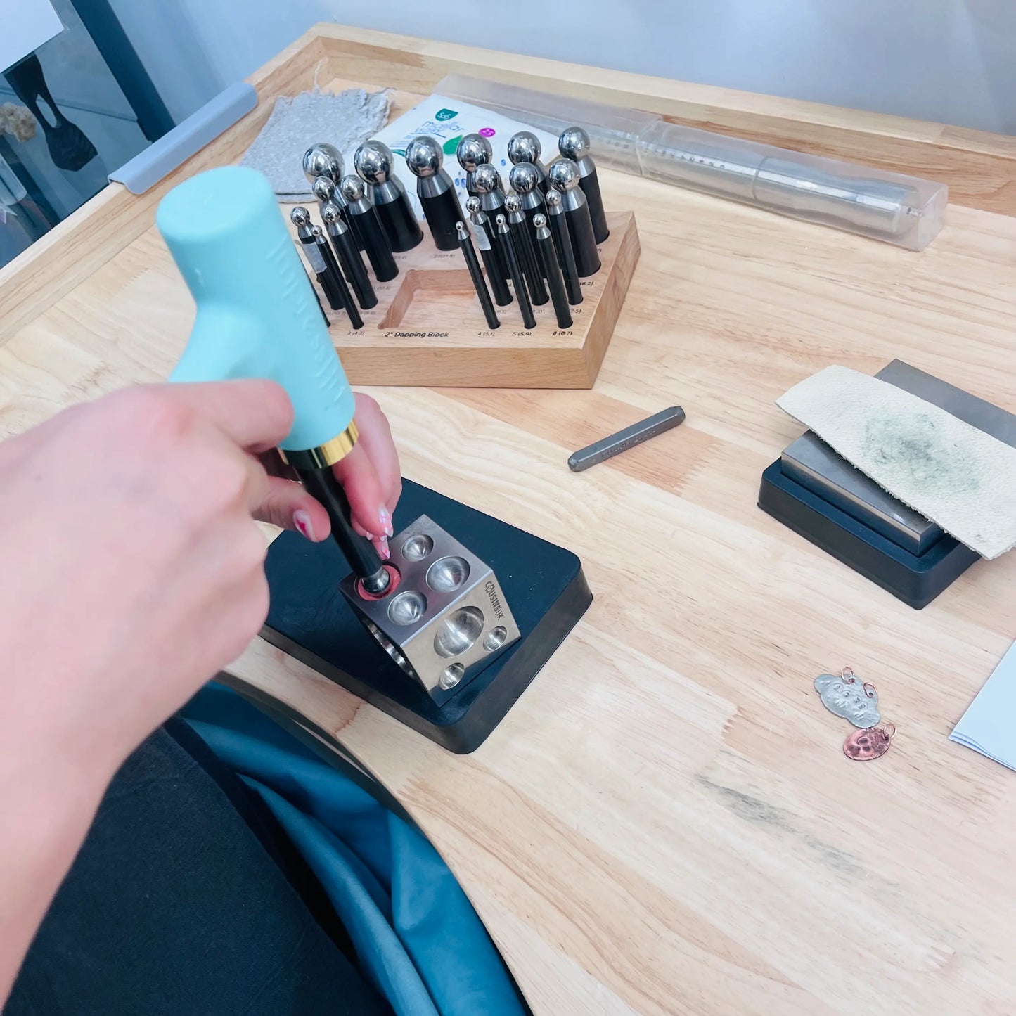 Junior Jewellery Introduction (3 mornings) (AGES 11-16 YEARS)
